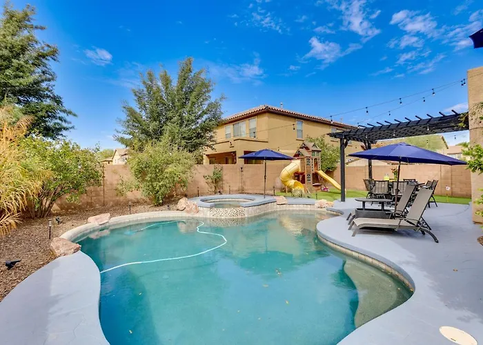 Luxe Family W/ Pool, 13 Mi To Dtwn Phoenix! * Phoenix
