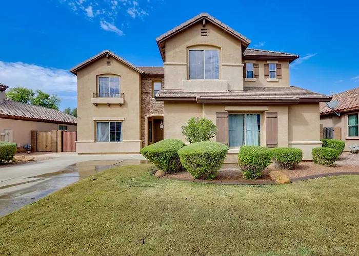 Luxe Family W/ Pool, 13 Mi To Dtwn Phoenix! Phoenix