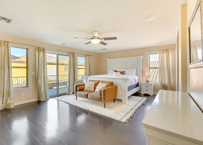 Holiday home Luxe Family W/ Pool, 13 Mi To Dtwn Phoenix! *