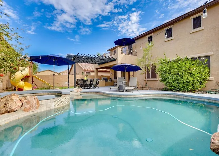 Holiday home Luxe Family W/ Pool, 13 Mi To Dtwn Phoenix!